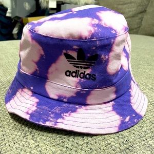 Adidas unisex tie dye bucket hat